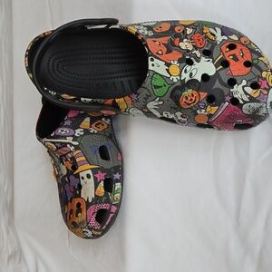 DISNEY MICKEY AND MINNIE HALLOWEEN CROCS